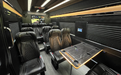 ULTRA M.BUS 1 - 13 Kişi